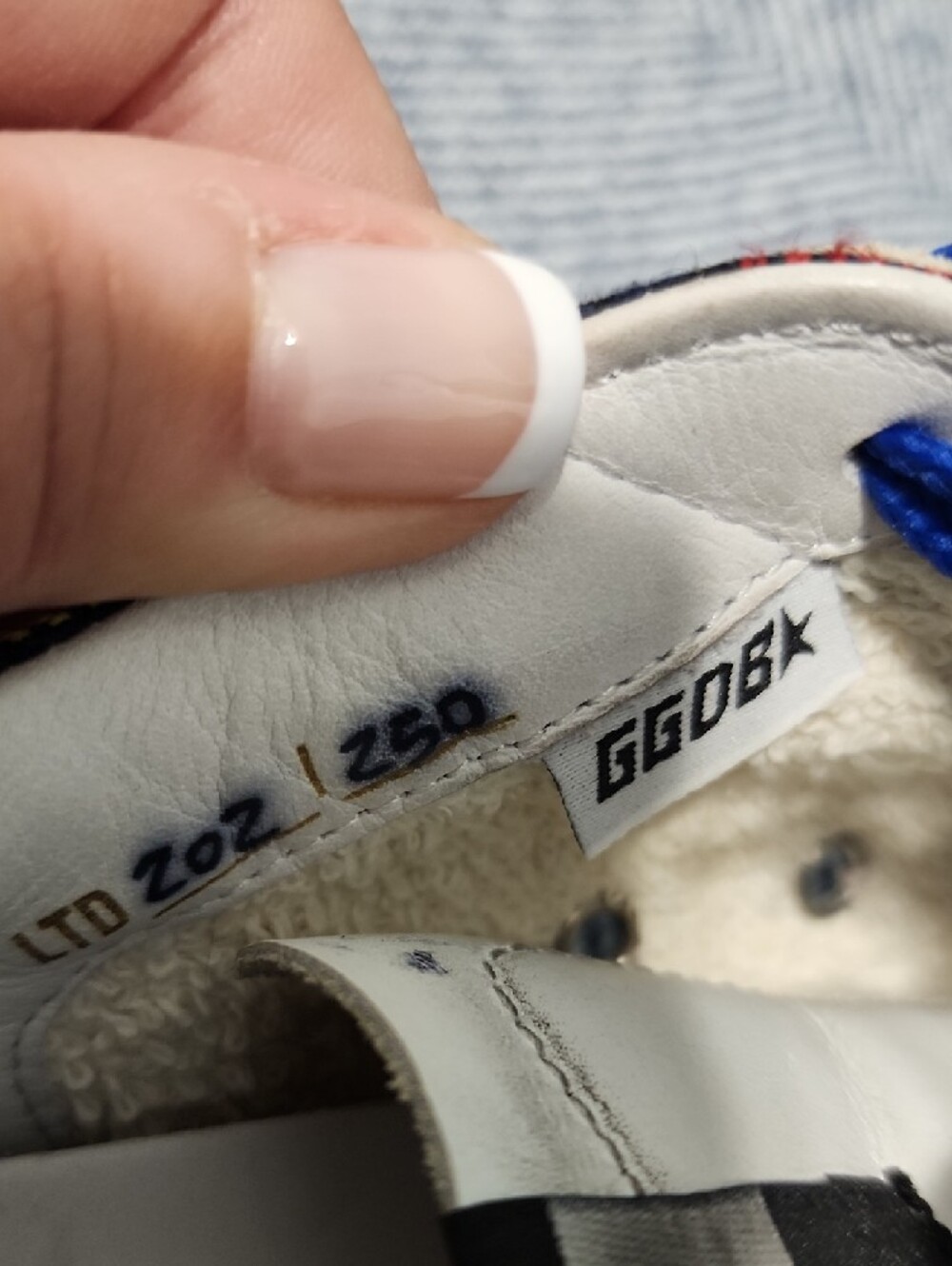 Golden Goose Superstar Plaid Low-Top Sneakers with Blue Laces - Picture 12 of 13